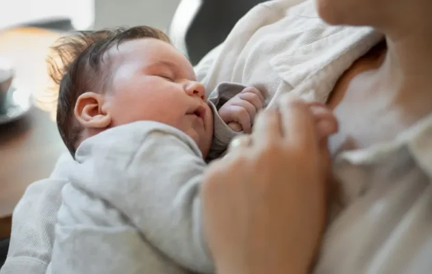 ลูกหลับยาก แก้ปัญหาด้วยเทคนิคธรรมชาติที่ใช้ได้จริง ลูกหลับยาก แก้ปัญหาด้วยเทคนิคธรรมชาติที่ใช้ได้จริง