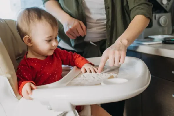 flour sensory play for toddlers easy flour sensor 2021 11 01 18 24 37 utc 768x512 1