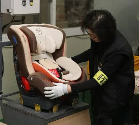 คาร์ซีทสำหรับเด็กแรกเกิด วิธีเลือกซื้อ ที่พ่อแม่มือใหม่ควรรู้ คาร์ซีทสำหรับเด็กแรกเกิด วิธีเลือกซื้อ ที่พ่อแม่มือใหม่ควรรู้